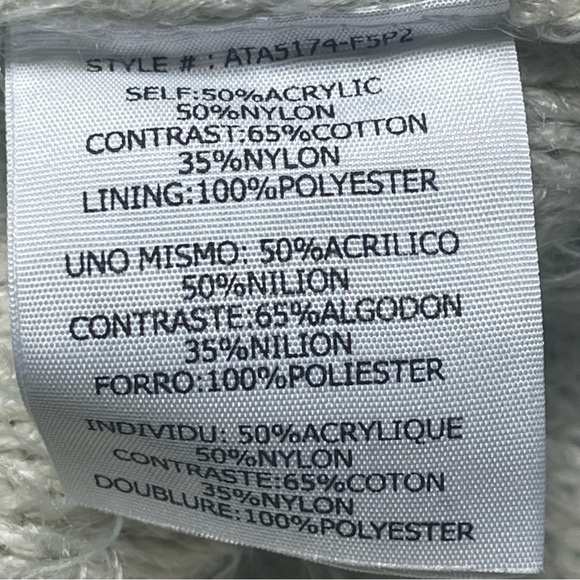 Altar’d State Ivory Fuzzy Knit Sweater w Lace Hem S/M - Picture 7 of 10